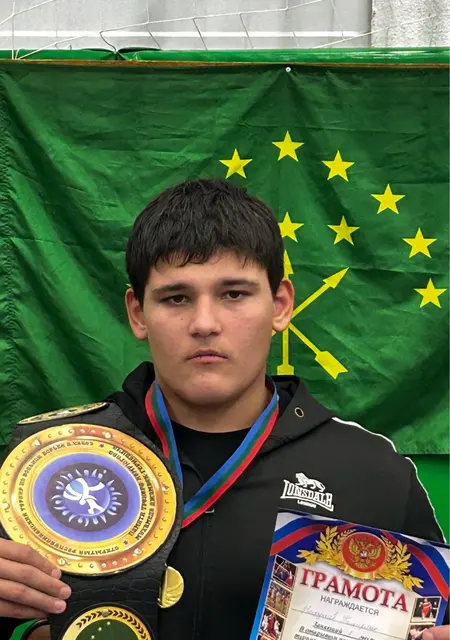 Тамик из Берлина, мне 19, познакомлюсь для вирта