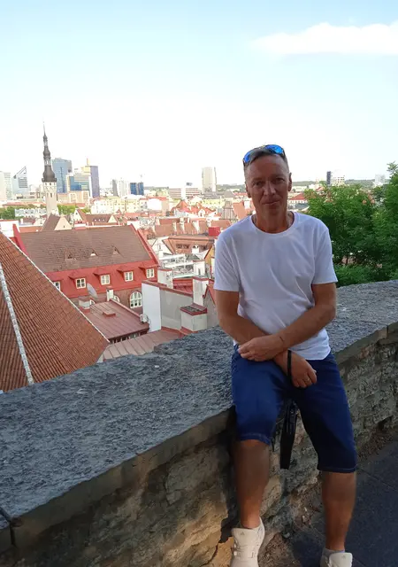 Александр из Таллина, мне 49, познакомлюсь без обязательств