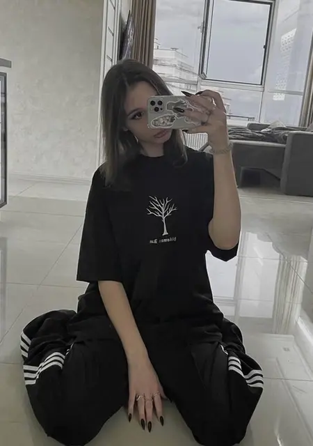 Я Ліка, 21, из Варшавы, ищу знакомство для общения