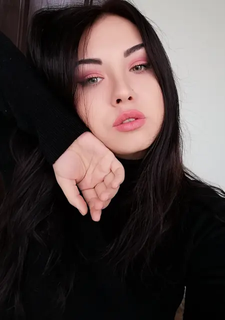 Диана из Сум, ищу на сайте приятное времяпровождение