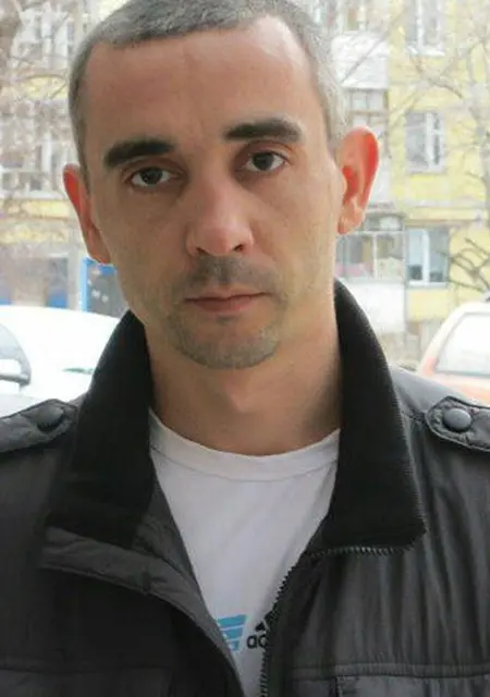 Дима из Днепра, ищу на сайте знакомства без обязательств