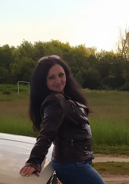 Валерия з Суми, шукаю на сайті знайомства без зобов'язань