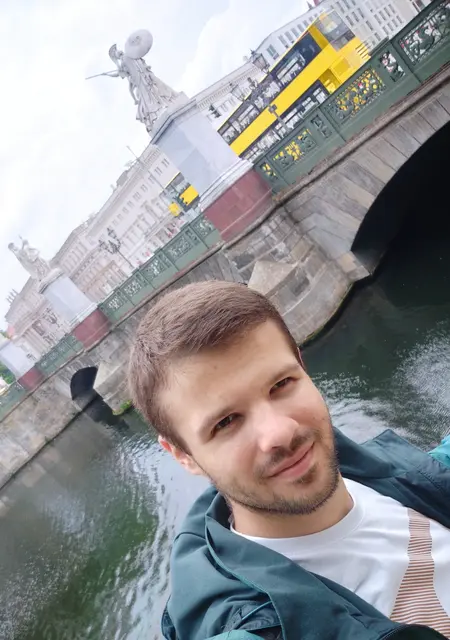 Я Влад, 30 років, знайомлюсь для приємного проведення часу у Черкасах