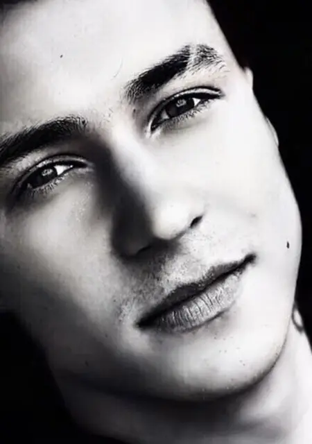 Я Влад, 26 років, знайомлюсь без зобов'язань у Павлограде