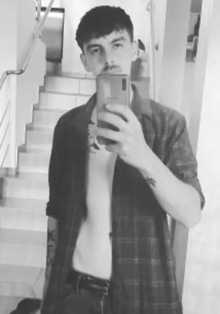 Alex из Бухареста, ищу на сайте постоянные отношения