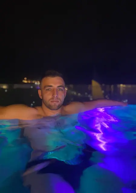 Я Дима, 27 років з Запоріжжя, шукаю знайомство для спільних подорожей