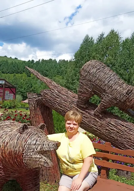 Алиса из Милана, мне 35, познакомлюсь на одну ночь