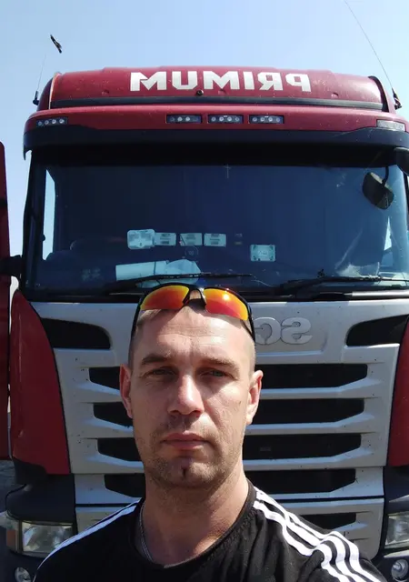 Павел из Пружанов, ищу на сайте знакомства без обязательств