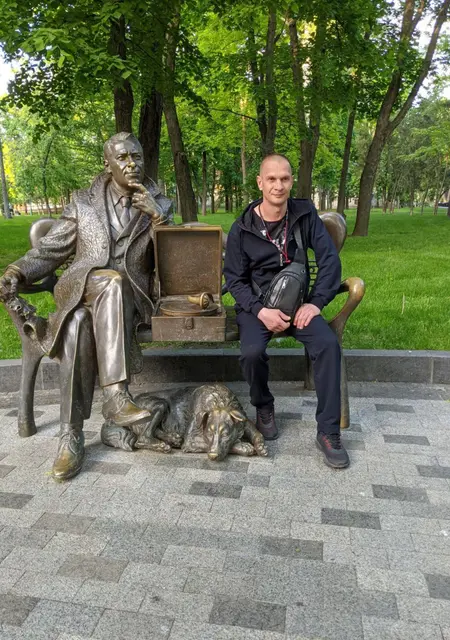 Александр из Харькова, ищу на сайте знакомства на одну ночь