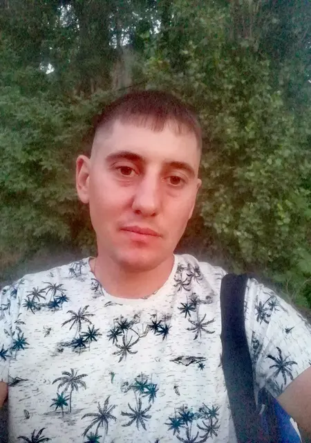 Андрей из Одессы, мне 31, познакомлюсь для приятного времяпровождения