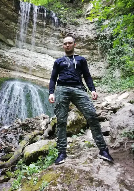 Виталик из Вашингтона, мне 35, познакомлюсь для совместных путешествий