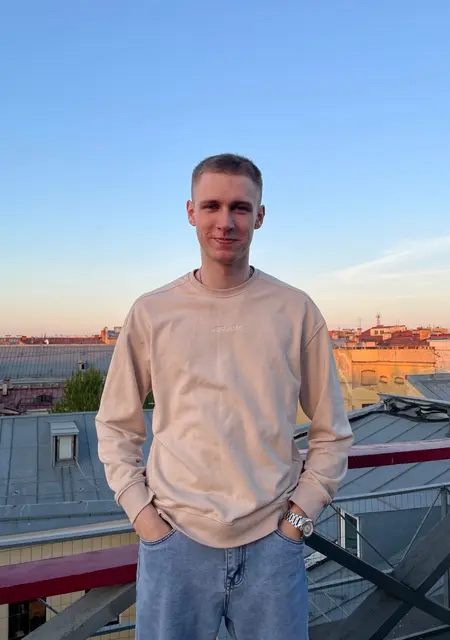 Артём из Бердянска, ищу на сайте знакомства на одну ночь