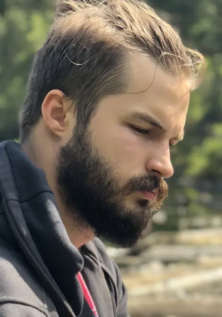 Я Дима, 28, из Алматы, ищу знакомства без обязательств