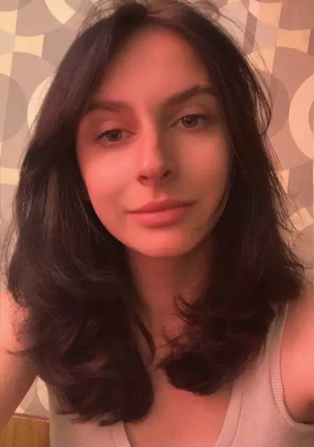 Я Лиза, 24, из Абу-даби, ищу знакомство для открытые отношения