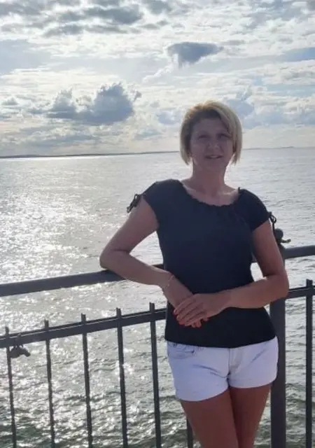 Krystyna из Варшавы, мне 44, познакомлюсь