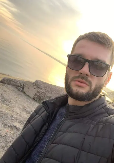 Я Макс, 30, из Львова, ищу знакомство для вирта