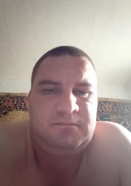 Максим из Караганды, ищу на сайте знакомства на одну ночь