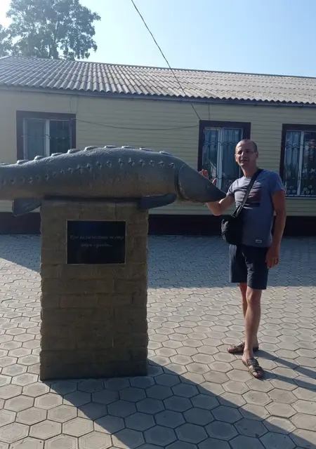 Я Alex, 42, знакомлюсь без обязательств в Макеевке