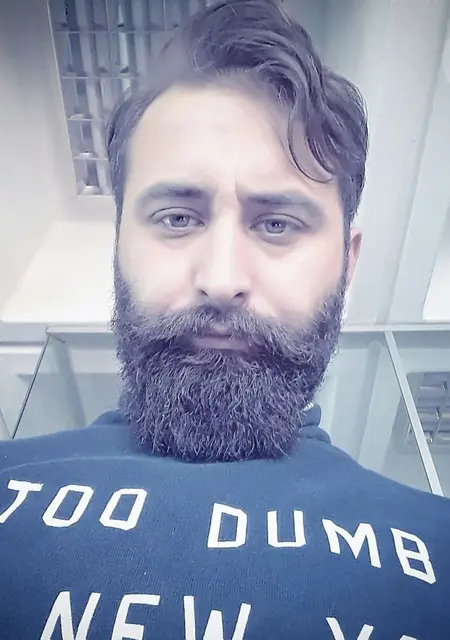 Mcahit Safa из Стамбула