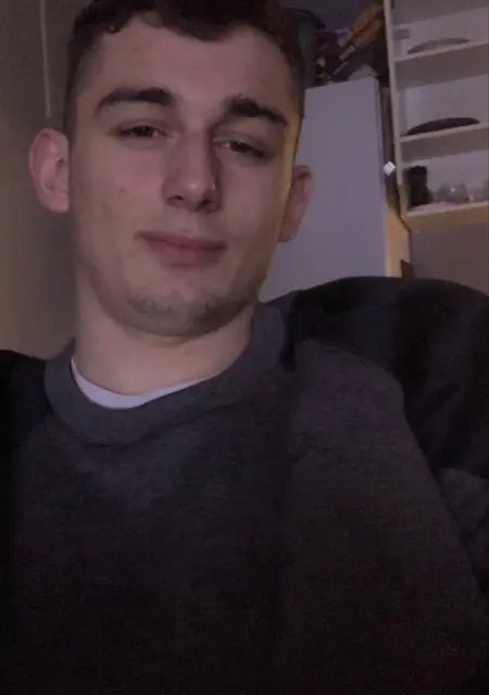 Я Олексей, 20, из Тронхейм, ищу знакомство для открытые отношения