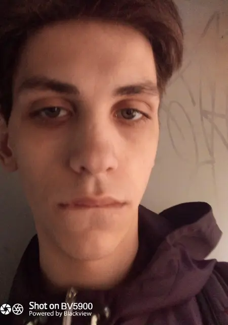 Вадим из Борисполя, ищу на сайте знакомства на одну ночь