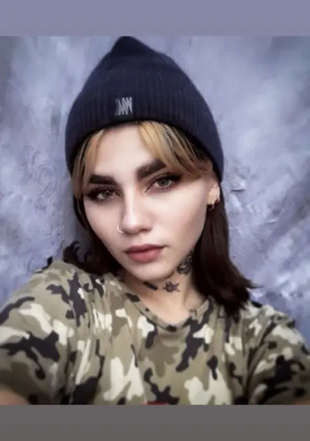 Я Яна, 24 років з Харків, шукаю знайомство для вірт