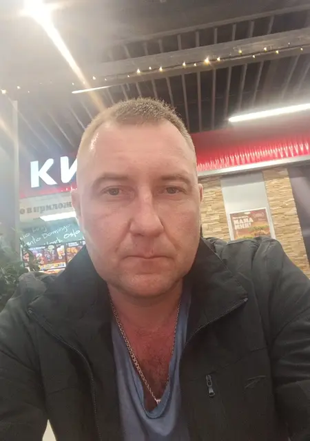 Иван из Мариуполя, мне 41, познакомлюсь без обязательств