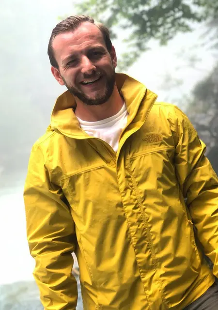 Я Алекс, 47, из Винницы, ищу знакомство для приятного времяпровождения