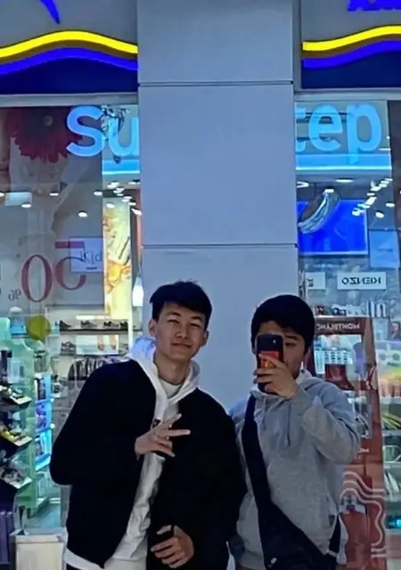 Саня из Бухареста, мне 19, познакомлюсь для постоянных отношений