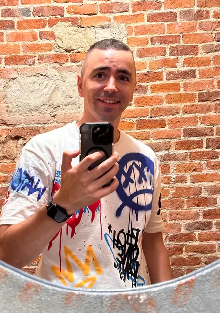 Mykola из Вроцлава, ищу на сайте знакомства на одну ночь