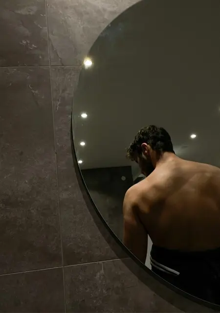 Я Rashid, 20, из Стокгольма, ищу знакомства без обязательств