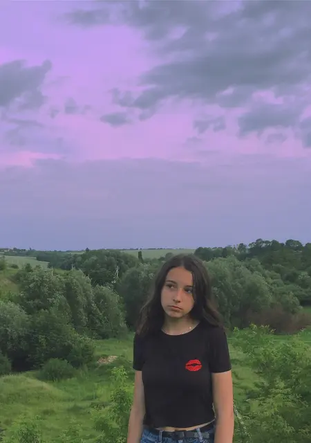 Полина з Хмельницького, мені 23 років, познайомлюсь для дружби