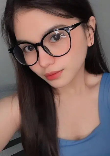I'm Kaiaaa, 29, looking to meet for virtual conversation in Phnom Penh