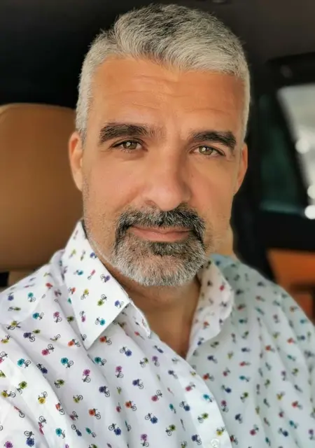 Aurelian из Брюсселя, мне 59, познакомлюсь для общения