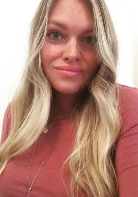 Jessica из Стокгольма, мне 32, познакомлюсь