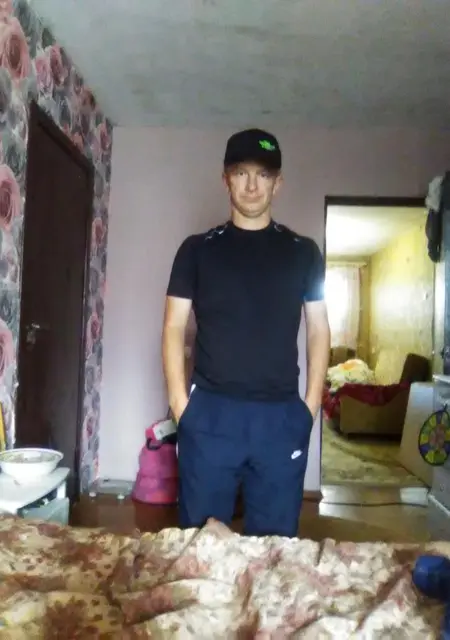 Я Эдик, 38, знакомлюсь без обязательств в Солигорске