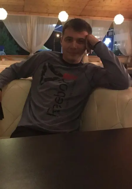 Я Дмитрий, 30, из Краматорска, ищу знакомство для вирта