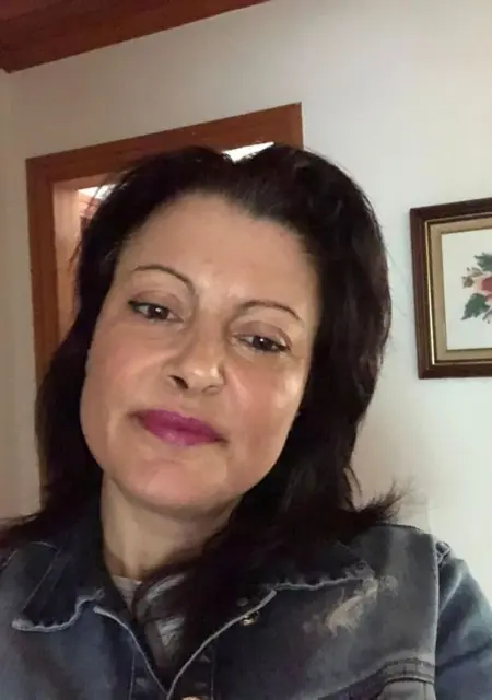 Я Emilia, 42, из Лиссабона, ищу знакомство