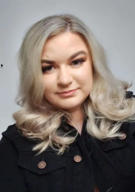 Natalie из Лондона, мне 21, познакомлюсь