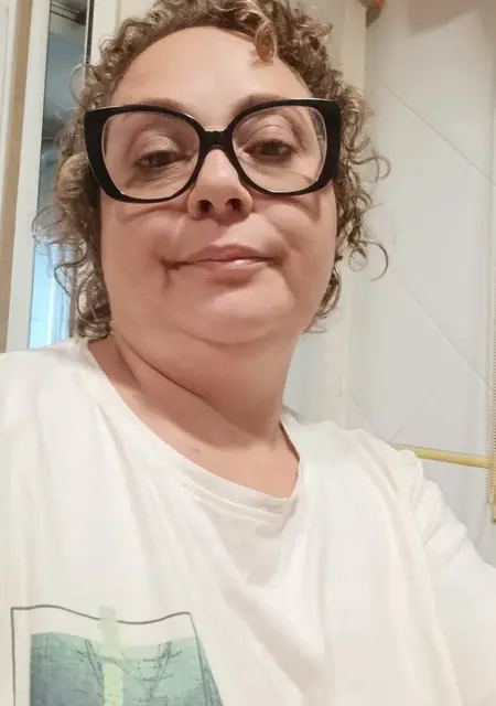 Soy Nuria Gea, 46 años de Cehegín, busco conocer gente para lío de una noche