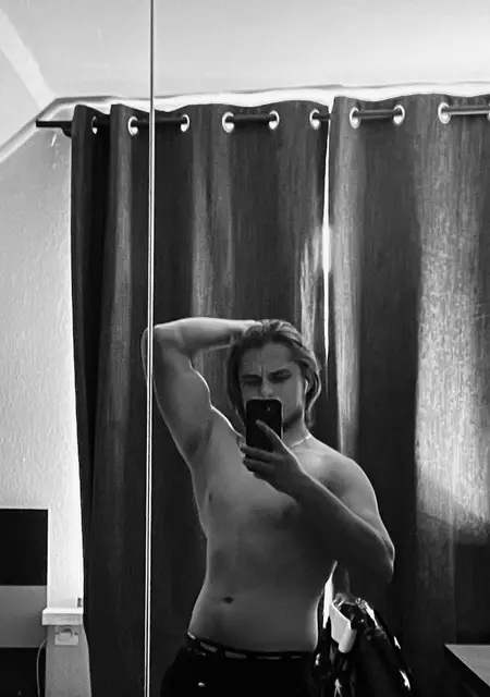 Vitsi из Щецина, мне 21, познакомлюсь для вирта