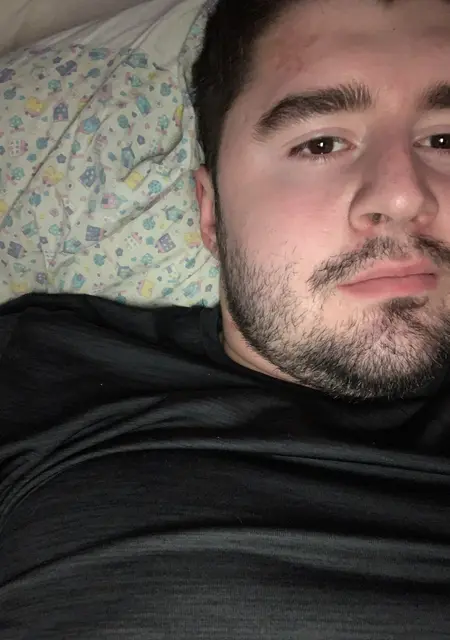 Nick з Чернівці, шукаю на сайті знайомства на одну ніч