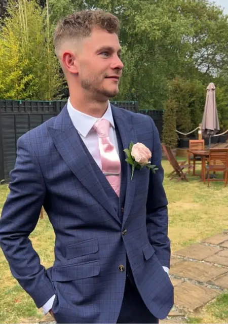 Ryan from Merthyr Tydfil, 28 years old, ready to meet for virtual conversation