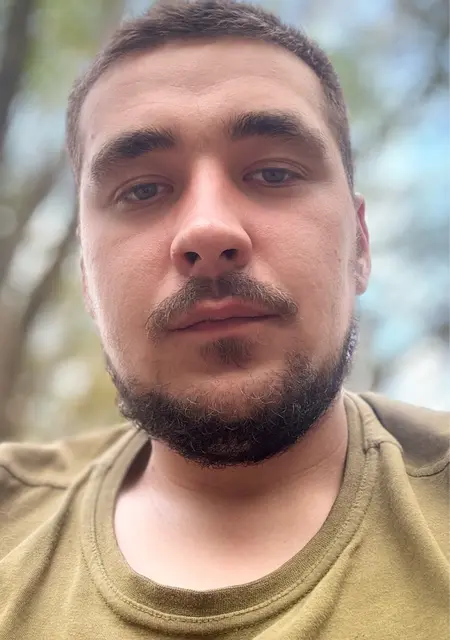 Я Назарій, 25, из Сум, ищу знакомство для постоянных отношений
