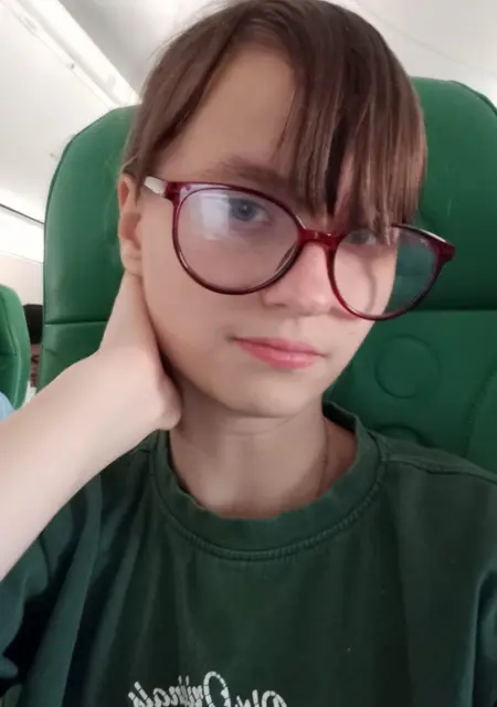 Я Sofia, 19, из Запорожья, ищу знакомства без обязательств