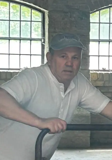 Я Парамж, 53, из Штраусберг, ищу знакомства без обязательств