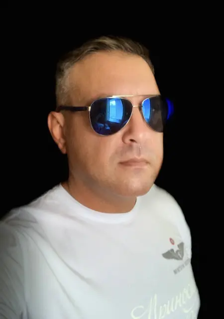 Stan из Одессы, мне 55, познакомлюсь для приятного времяпровождения