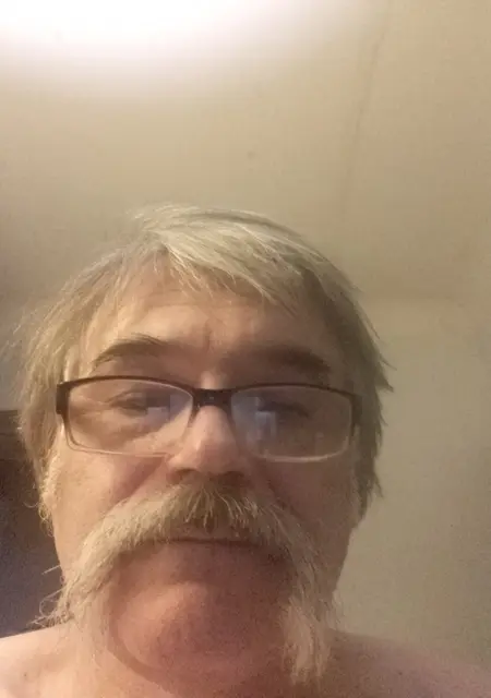 Олександр из Киева, мне 61, познакомлюсь