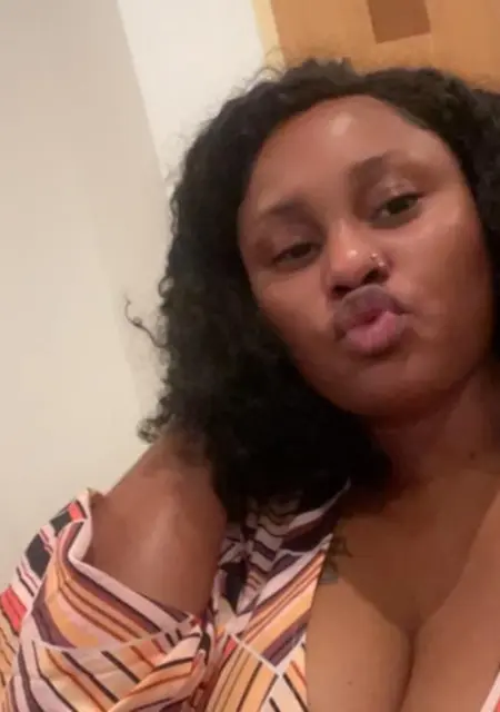 Latipha из Дели, ищу на сайте приятное времяпровождение