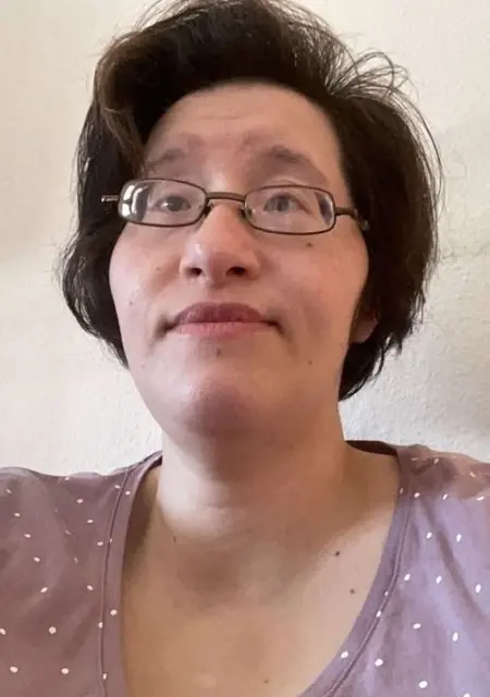 Hanh из Парижа, мне 40, познакомлюсь